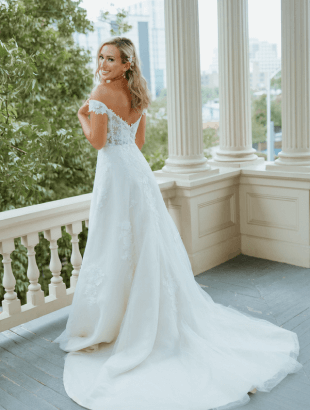 Brides