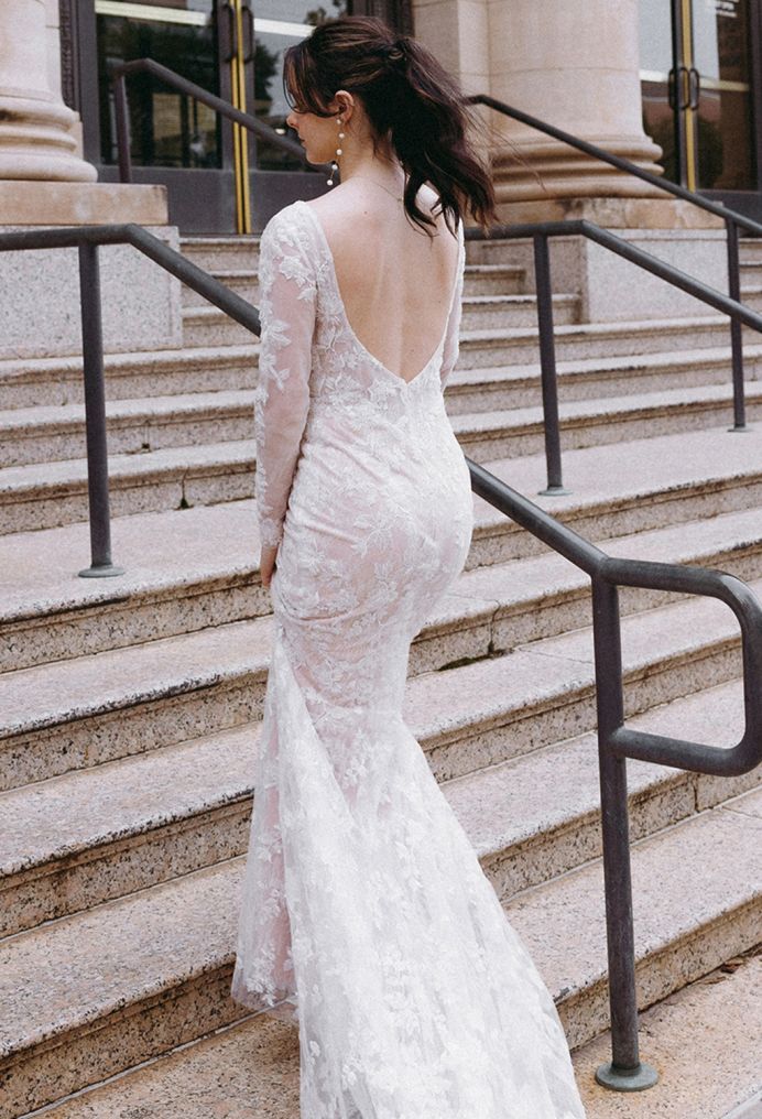 AW Lugal Wedding Dress