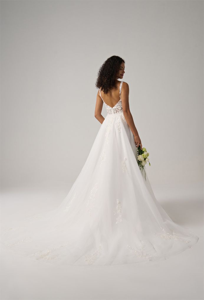 AW Inayah Wedding Dress