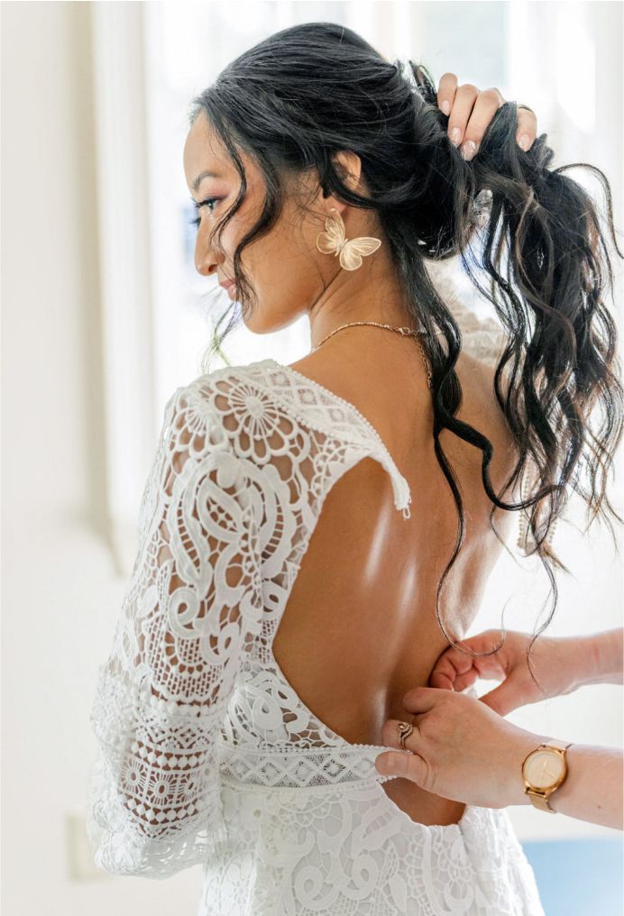AW Regan Wedding Wedding Dresses image4