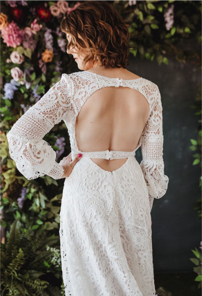 AW Regan Wedding Wedding Dresses image5