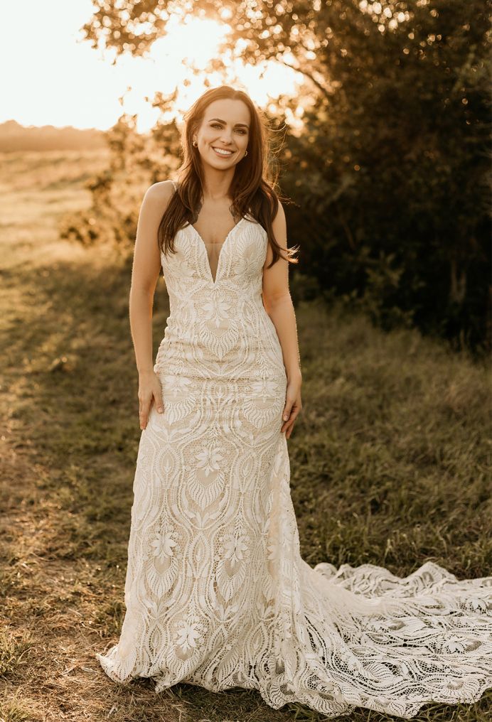 AW Rita Wedding Wedding Dresses image3