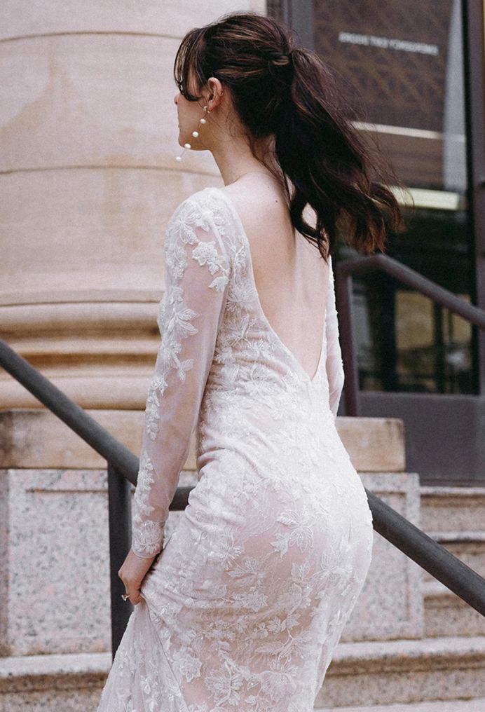 AW Lugal Wedding Wedding Dresses image4
