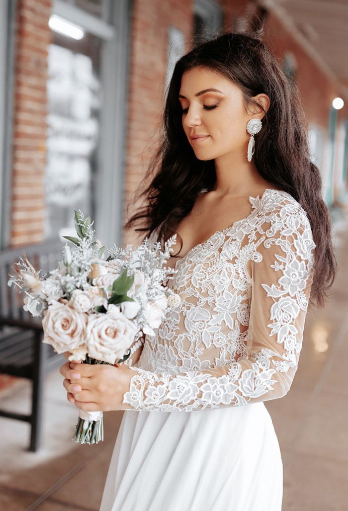 AW Jolie Wedding Wedding Dresses image3