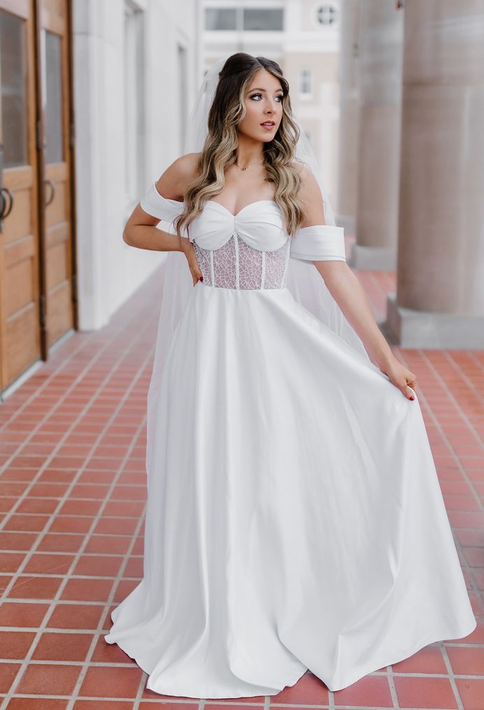 AW Giona Wedding Wedding Dresses image3