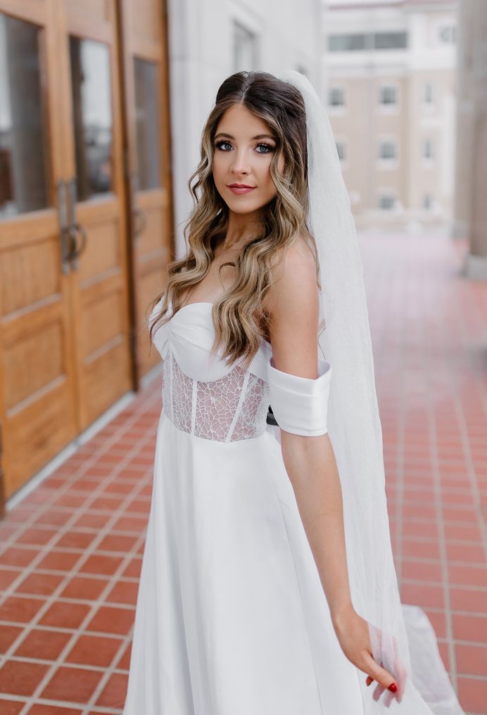 AW Giona Wedding Wedding Dresses image6