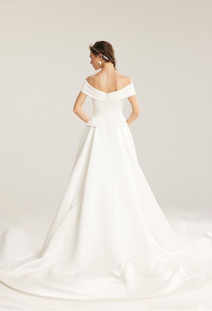 AW Lina Wedding Wedding Dresses image2