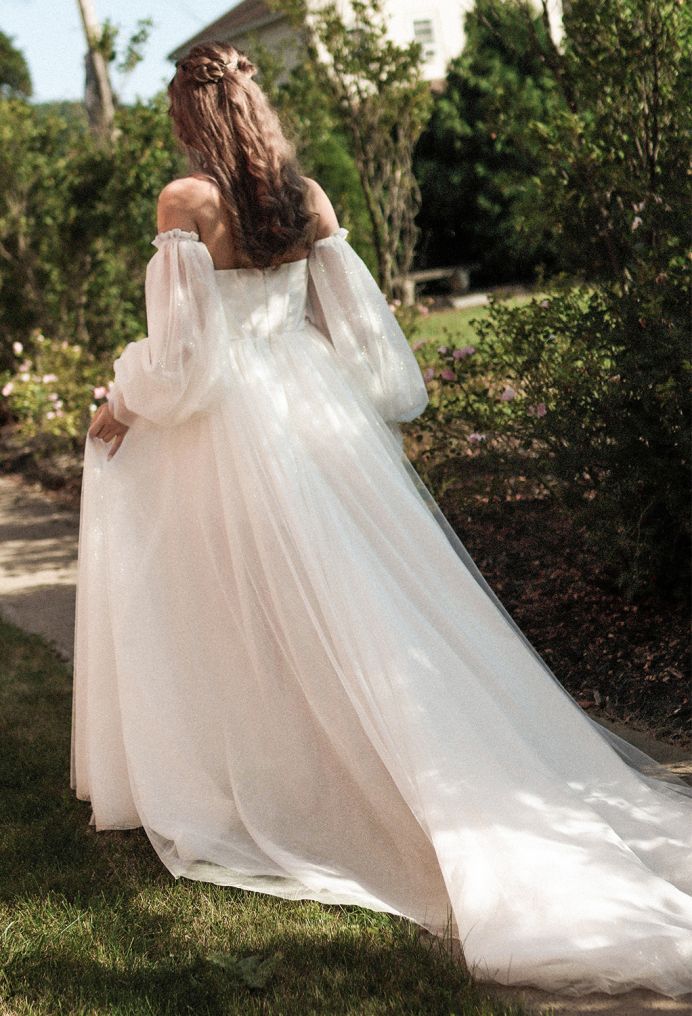 AW Lathan Wedding Wedding Dresses image4