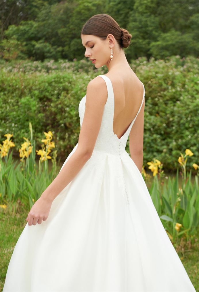 AW Irmgard Wedding Wedding Dresses image4