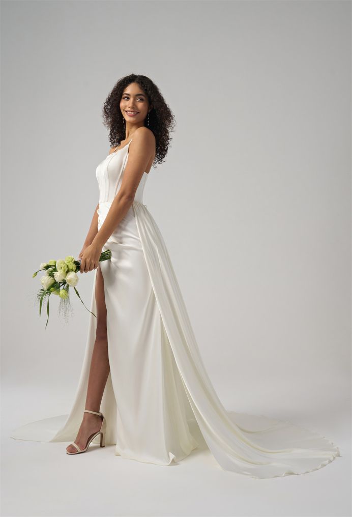 AW Alaia Wedding Wedding Dresses image6
