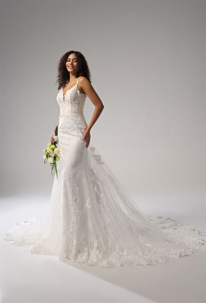 AW Clast Wedding Wedding Dresses image6