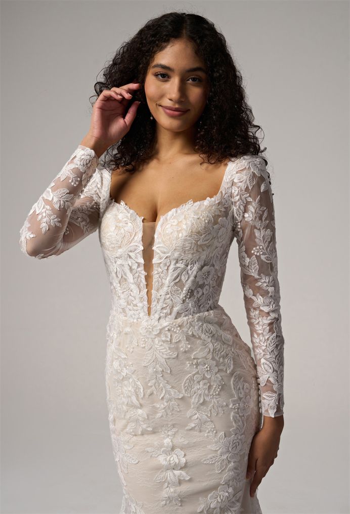 AW Succory Wedding Wedding Dresses image5