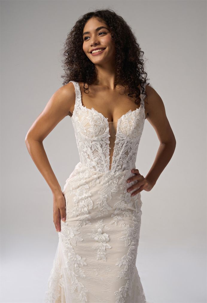 AW Succory Wedding Wedding Dresses image6