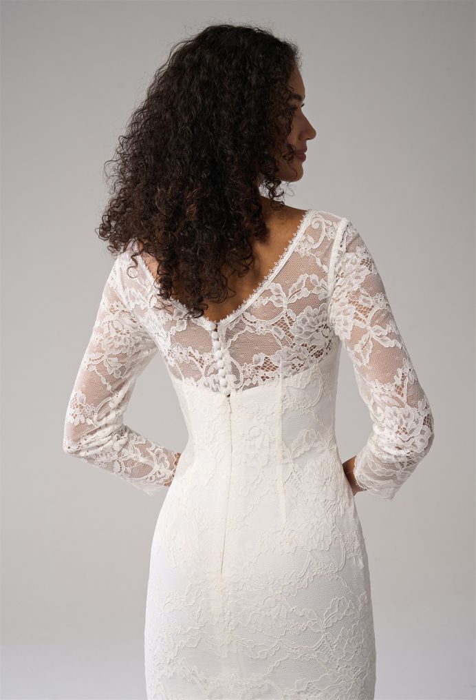 AW Weed Wedding Wedding Dresses image4