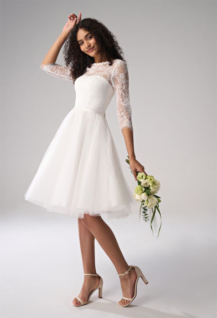AW Thistle Wedding Wedding Dresses image4