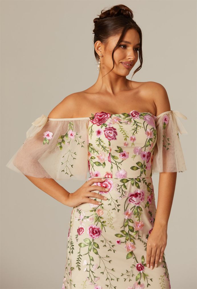 AW Carmelita Wedding Dresses image3