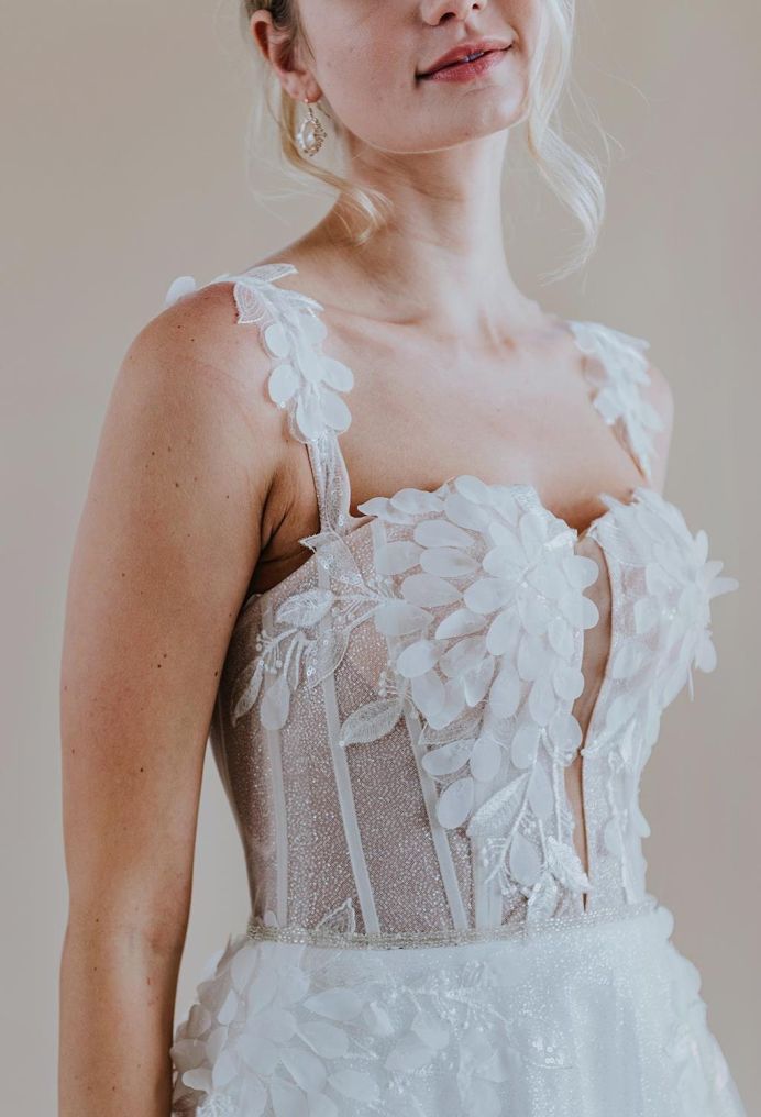AW Deanna Wedding Wedding Dresses image3