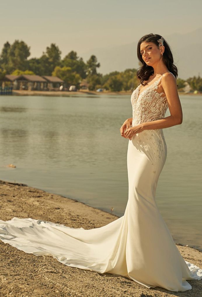 AW Leah Wedding Wedding Dresses image6