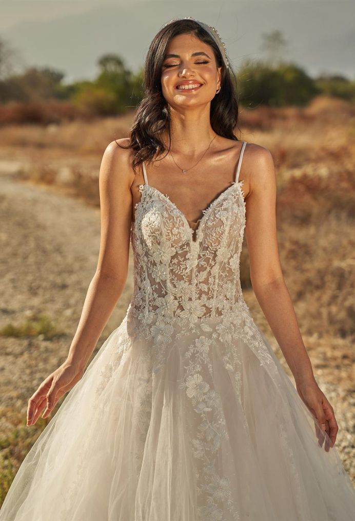 AW Lucia Wedding Wedding Dresses image1