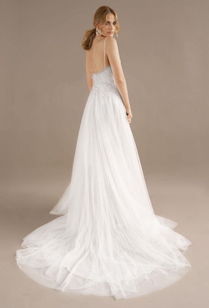 AW Raphael Wedding Wedding Dresses image5